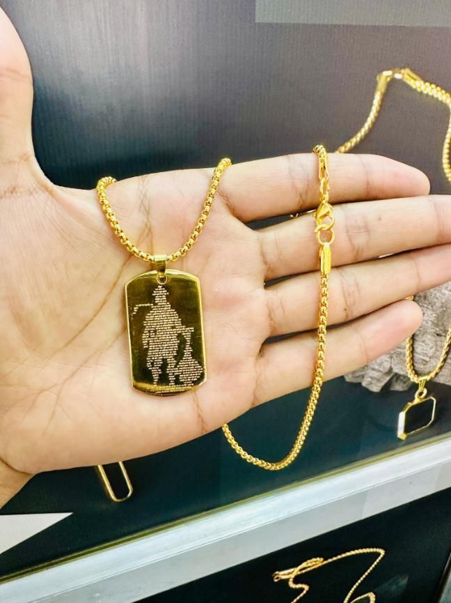 🙏 Golden Hanuman Chalisa Pendant with Chain for Men – Gold Plated | Religious Jewelry | Stylish & Spiritual